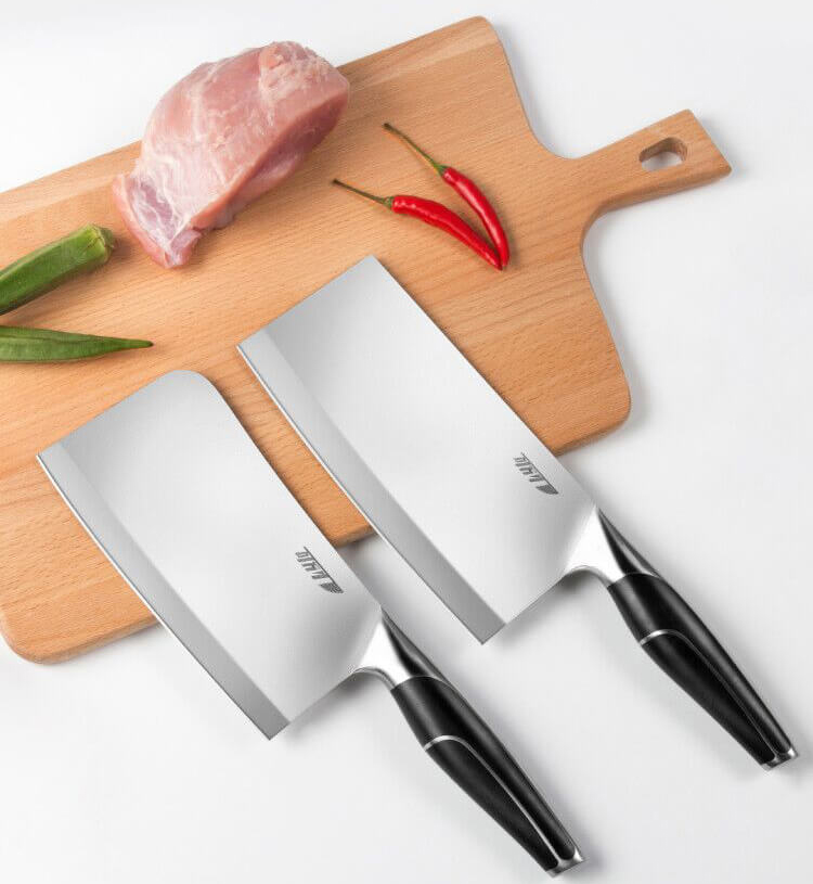 Набор кованных ножей Yi Wu Yi Shi Liren forged slicing and cutting knife 2 pcs LR-159 возле мяса
